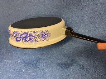 Kuchynska panev retro nova nepouzita