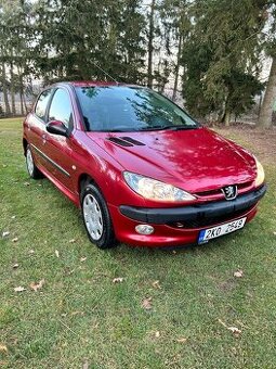 Peugeot 206 1.4i 55 kW, r. v. 2006