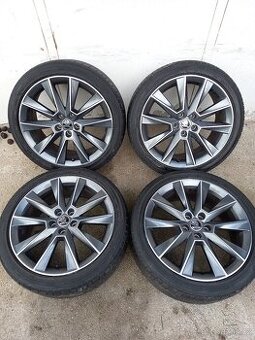 Originál alu kola skoda rapid