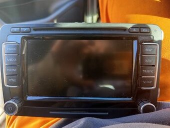 Autorádio 2 din dotykový Passat B6