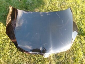 Fabia 2 Roomster kapota  lišta kapoty