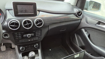Mercedes Benz B W246 180Cdi 80kw