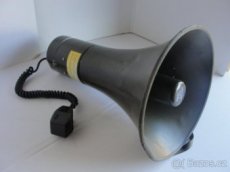 Starý, vojenský megafon - 1