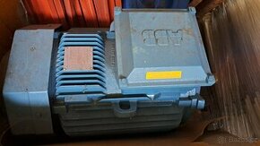 Prodám elektromotor zn.ABB 22kW - 1