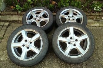 Alu kola 15 zn. Dezent