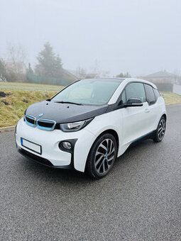 BMW i3 SoH 90%, 60ah, 75 kW, Navi, výhřevy