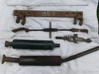 prodám komplet.nápravu 18"kola, nádrž, závěsnou lištu, vola