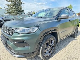 Jeep Compass 4xe plug in hybrid 177kw/panorama/kamera/LED
