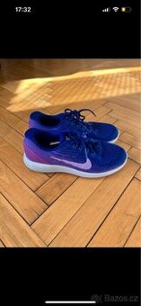 Boty Nike