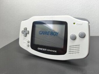 Nintendo Gameboy Advance + hry
