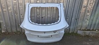 Viko kufru tesla model y dvere kufru tesla y