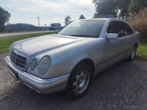 Mercedes-Benz E 230 i manuál