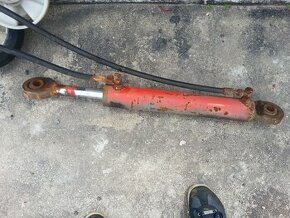 hydraulická pístnice