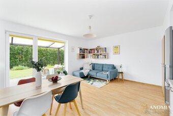 Prodej bytu 3+kk, 78 m2, zahrádka 214 m2- Hostivice - 1