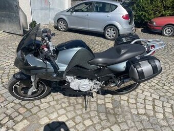 BMW F800s