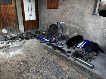 Honda cbr125r náhradní dily