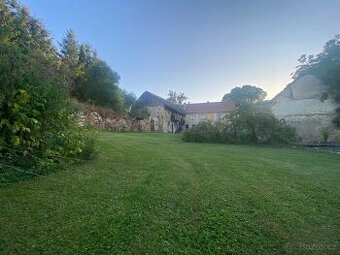 2783m2 Bývalá Zem. usedlost - 30min - Praha Ruzyně
