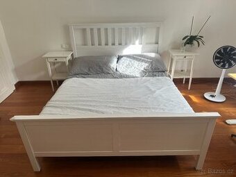 Prodám postel IKEA HEMNES (bílá mořidlo, rošt Lönset)