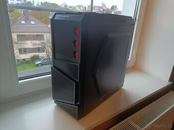 Starší herní PC