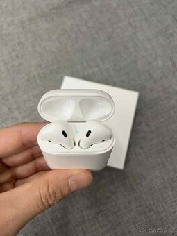 Apple AirPods 2