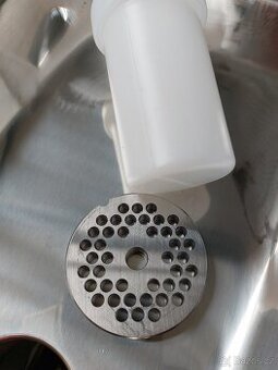 Mlýnek na maso 12" Řeznický vlček, Řezačka masa 12"