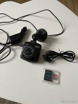 Kamera do auta Lamax drive c4 + 32gb SD