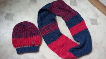 Dívčí pletená čepice+nákrčník - vel.116-122-128-134