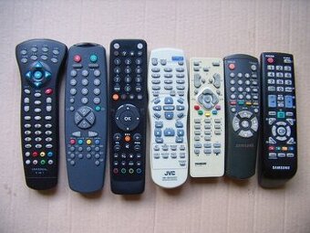 Prodám DÁLKOVÝ OVLADAČ