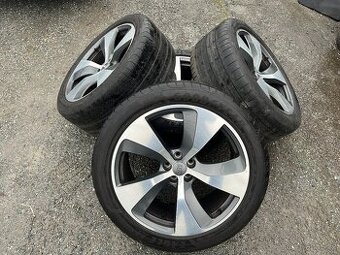 Alu kola Audi Q7 2015 nový model 285/40/R21 et-31 Good Year