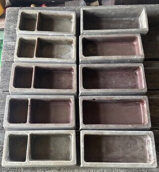 misky na krmení např. pro králíky 24x12x5 cm