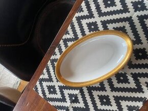 Malé oválné servírovací talířky