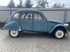 Citroen 2CV kachna
