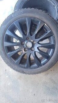 Prodám elektrony na Octavii se zimními pneumatikami