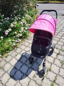 Kočár golfové hole