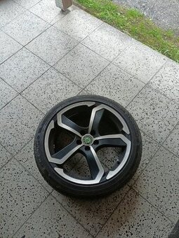 Alu kola5x100r17 škoda fabia.octavia
