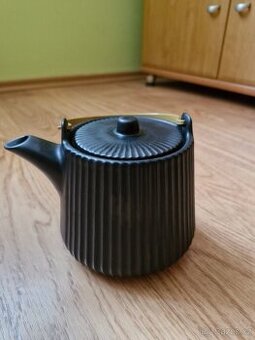 Čajová konvička - 1