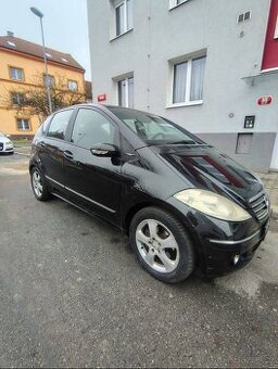 Mercedes A200.2.0i - 1