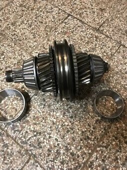 Prodej hnací hřídele převodovky tatra 815  t1 a t2