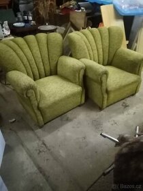 Starožitná křesla polstrovaná párová