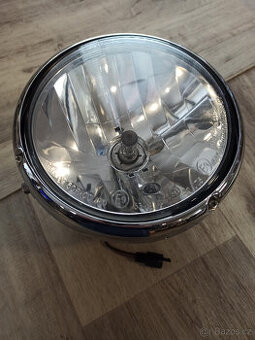 Světlo přední ECIE