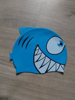 Chlapecké plavky vel.86/92,koupací čepice