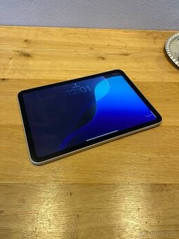 Apple iPad 11\" (2025) Wi-Fi 128GB + obal / stojánek ZDARM