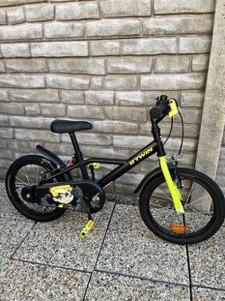 Dětské kolo B’TWIN Dark Hero 500 + helma