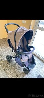 Kočárek Britax