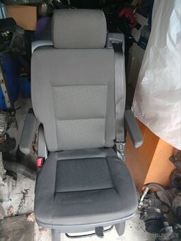 Zadní otočné sedačky VW Multivan T5,T5.1, T6