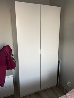 Šatní skříň PAX - IKEA