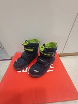 Zimní kotníkové Superfit s Gore-Tex vel 29