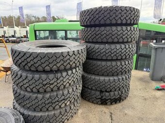 Pneu 12.00 R20 10 Ks