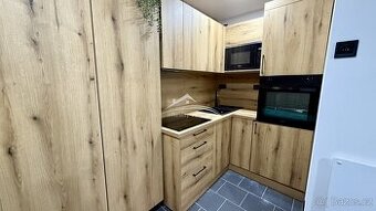 Pronájem zrekonstruovaného studia 1+kk, Světlá nad Sázavou