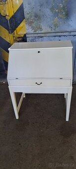 Sekretář ikea hemnes